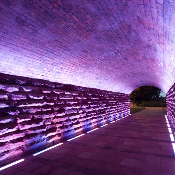 Architectural lighting led lighting/Edinburgh castle/scotland/Bridge